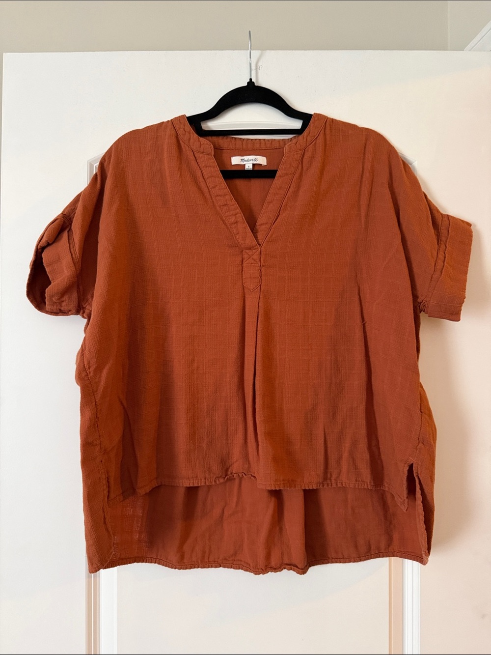 Madewell Short-Sleeve V-Neck Tunic in Rust Orange